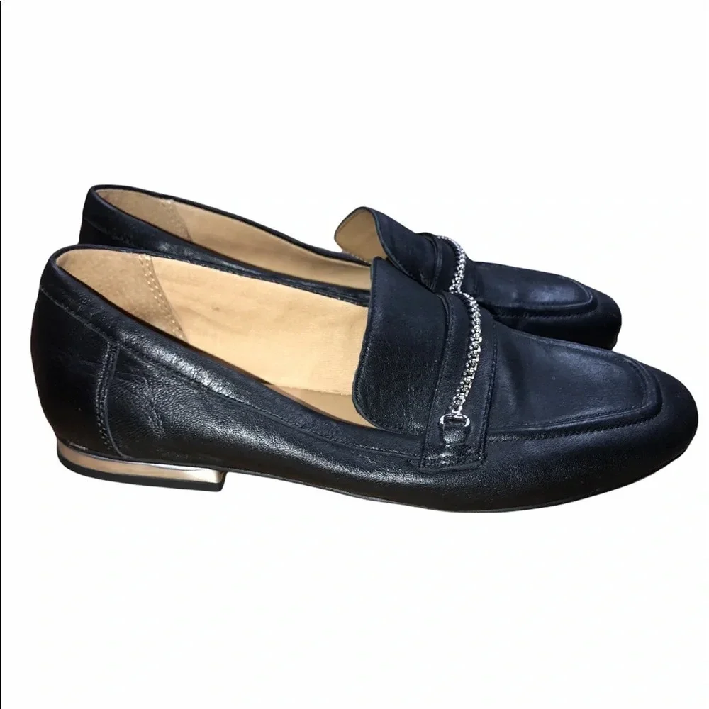 Franco Sarto size 7M black leather loafers